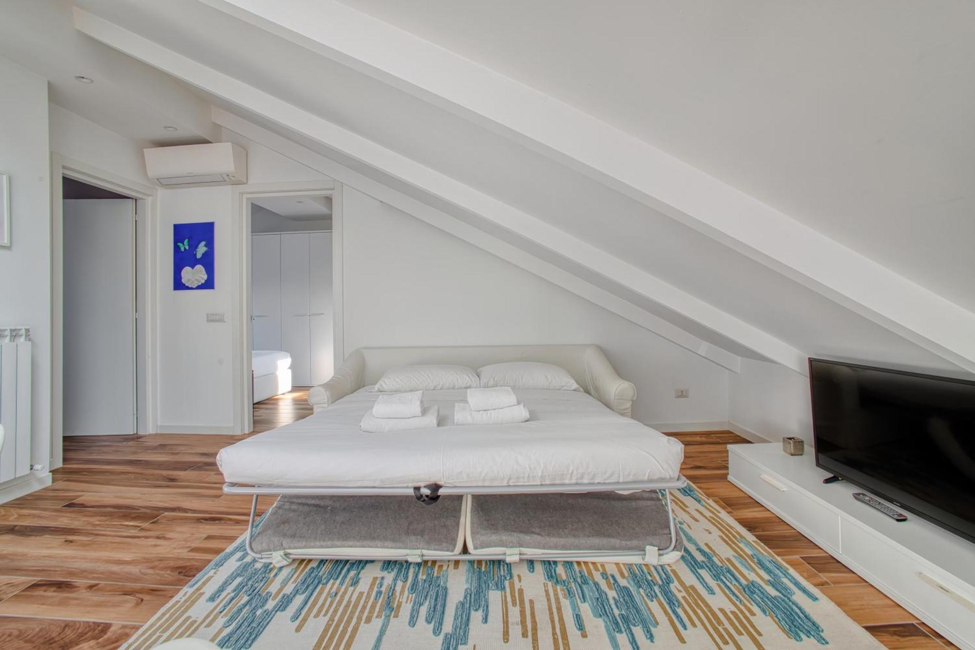 Appartement Stunning Penthouse With Balcony - Porta Venezia Milan