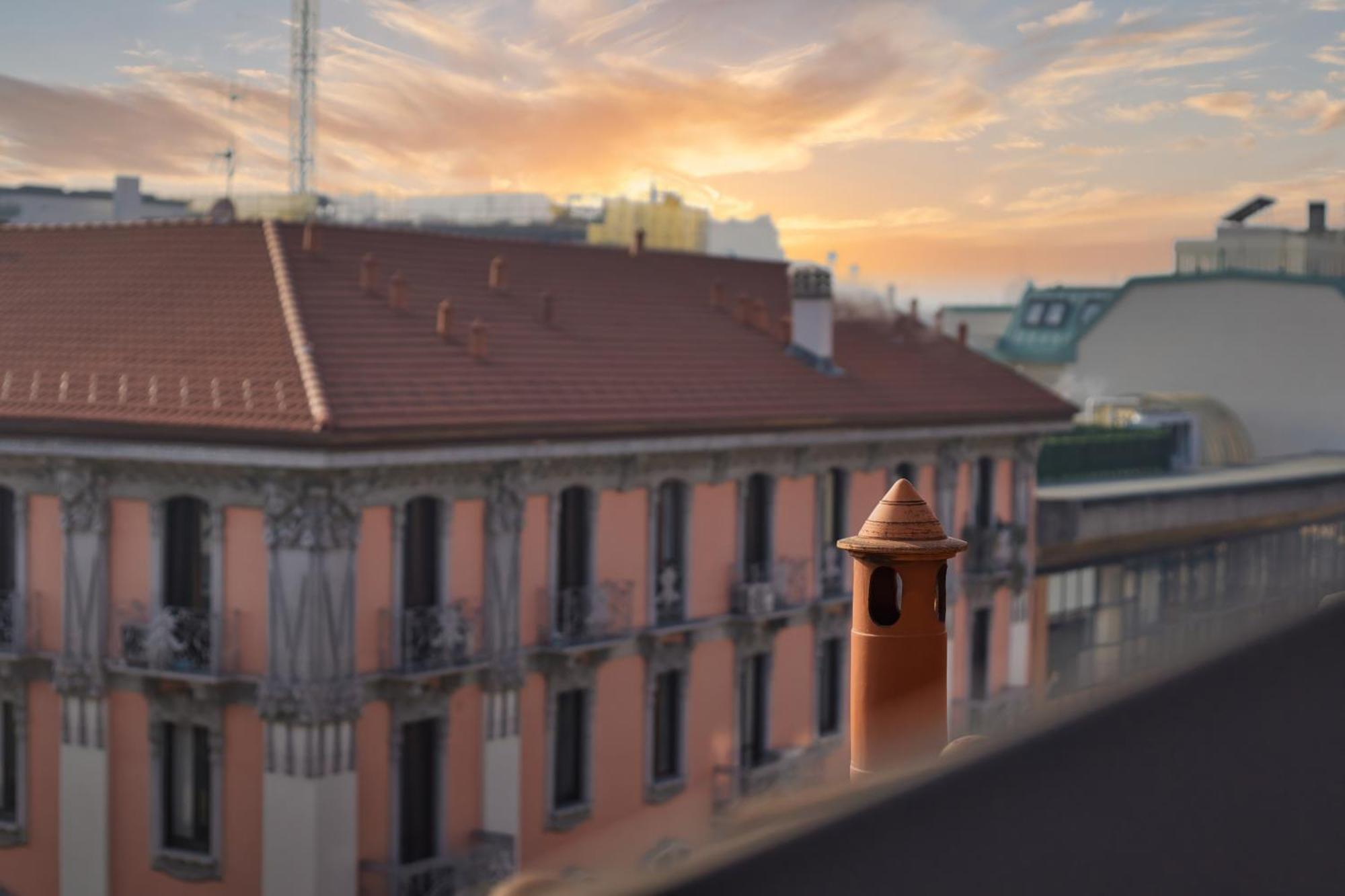 Just Urban - Stunning Penthouse With Balcony - Porta Venezia Appartamento *